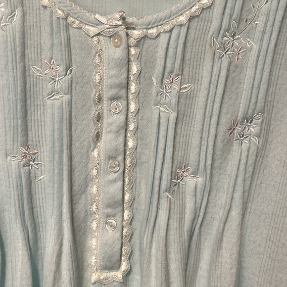 Miss Elaine Woman 1X Cuddle Knit Nightgown - Picture 5 of 9